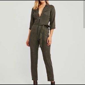 Abercrombie and Fitch Zipper Utility Boiler Suit
